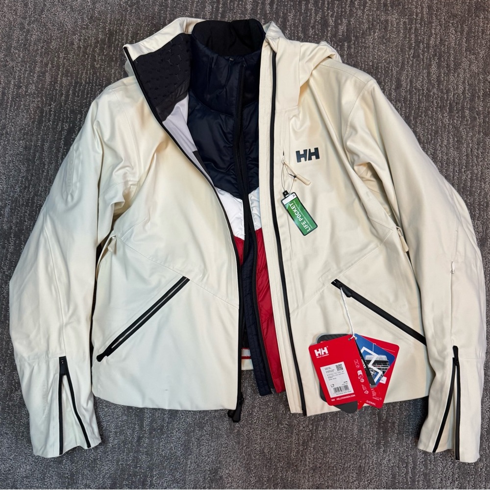 NWT Helly Hansen Off-White ski Jacket with removable puffer jacket